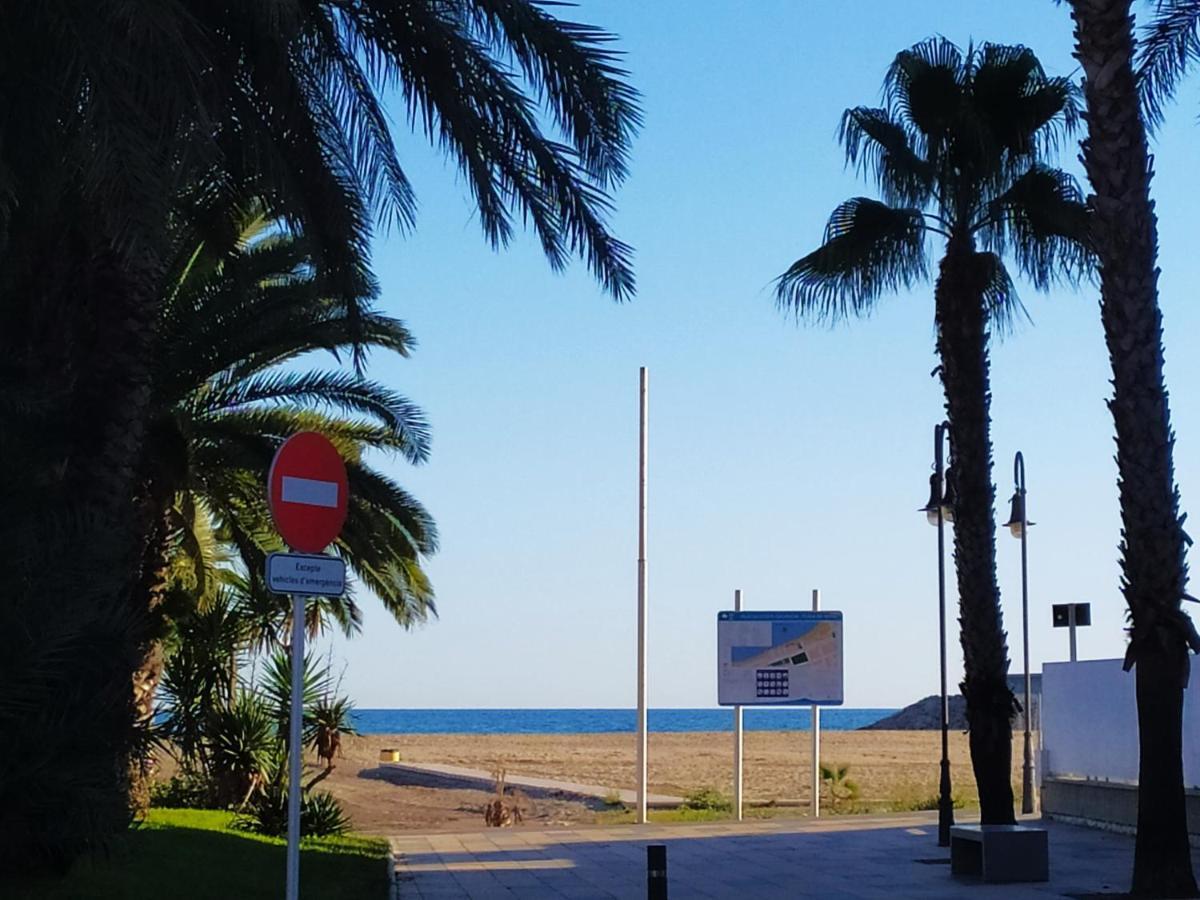 Encantador Apartamento Frente A La Playa De Bara Roda de Bará Eksteriør bilde